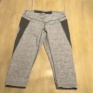 Capri length workout pants